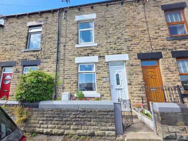 Terraced House for sale in Barnsley, Hoyland Common