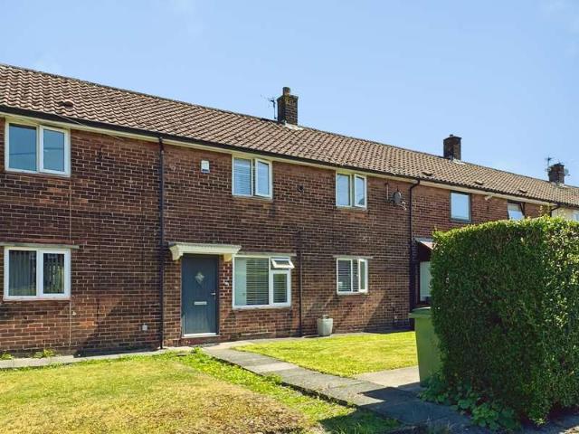 Cottage for rent in Lee Bank, Greater Manchester