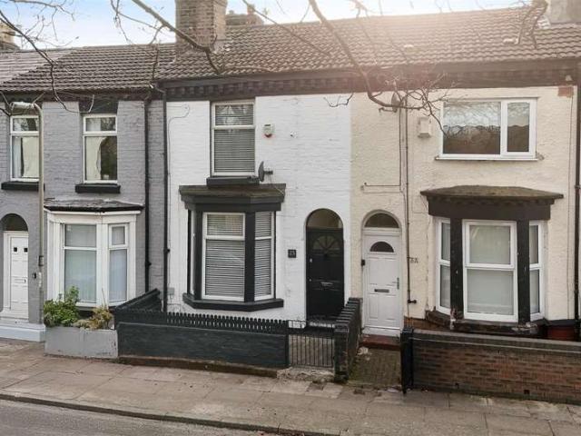 Cottage for sale in Orrell Park, Calderstones