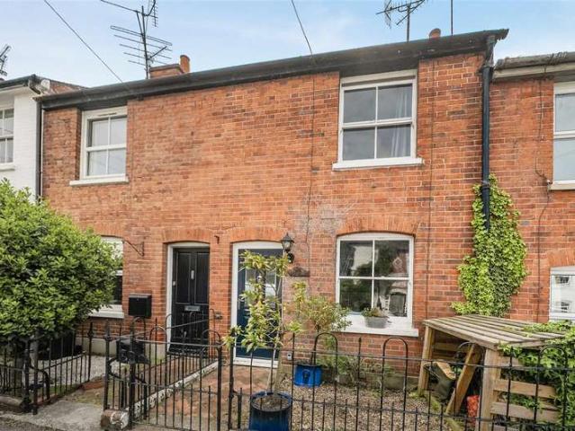 Cottage for sale in Twyford