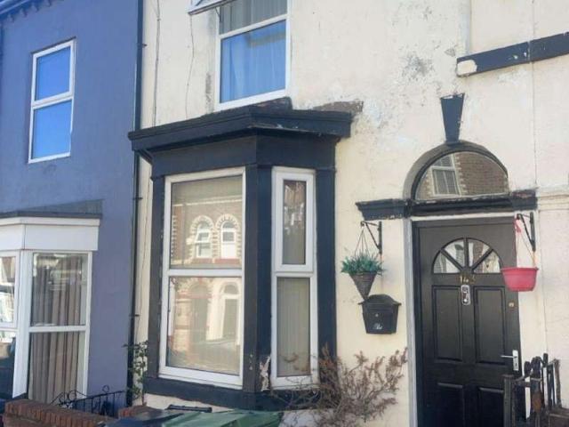 Cottage for sale in Birkenhead, Wirral