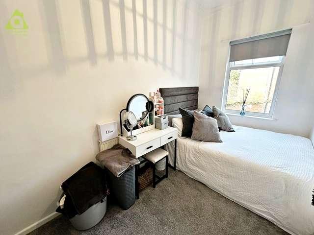 Cottage for sale in Daisy Hill, Lee Bank