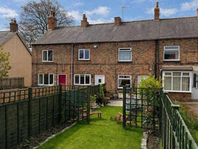 Cottage for sale in Carlton Miniott, North Yorkshire