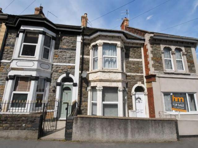 Cottage for sale in Feckenham, City Of Bristol