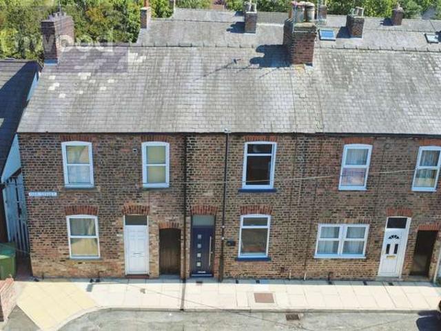 Cottage for sale in Holgate, High Field