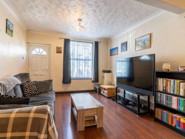 Cottage for sale in Hamerton, Kent