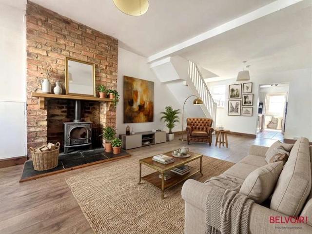 Cottage for sale in Ewens Farm, Golden Valley