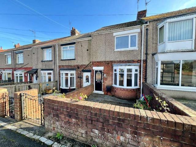 Terraced House for rent in Durham