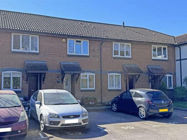 Cottage for sale in Red Hill, Surrey