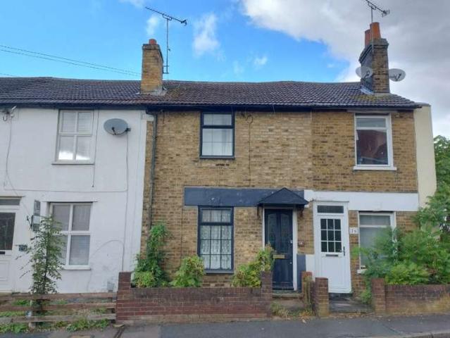 Cottage for sale in Warley, Brentwood