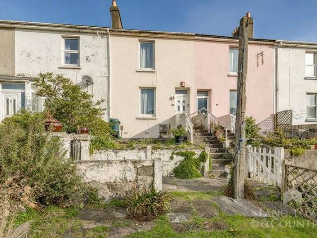 Cottage for sale in Mount Wise