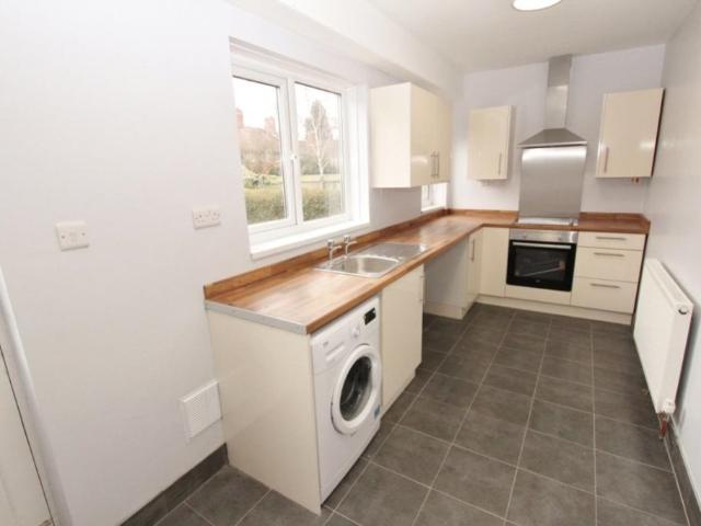 House for rent in Lenton Abbey, Haddon