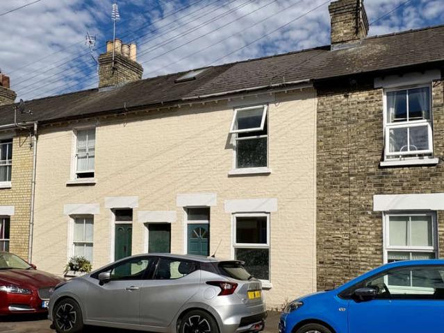 Cottage for sale in Arbury, Cambridgeshire