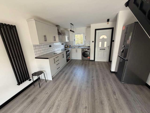 Cottage for rent in Fengate, Peterborough