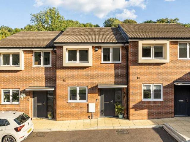 Cottage for sale in London Borough of Bromley, Greater London