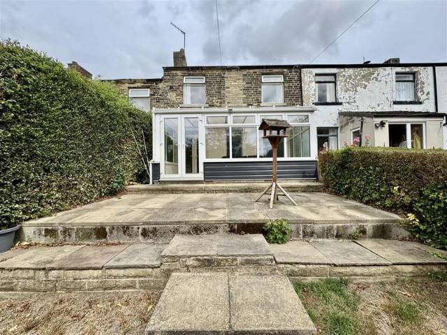 Cottage for sale in Benomley, Kirklees