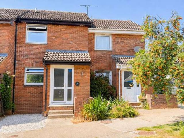Cottage for sale in Chailey, Iford