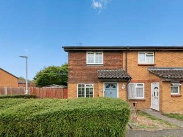 Cottage for sale in London Borough of Hillingdon, Greater London
