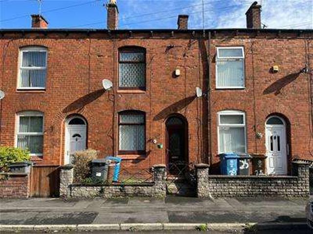 Cottage for sale in Failsworth, Oldham