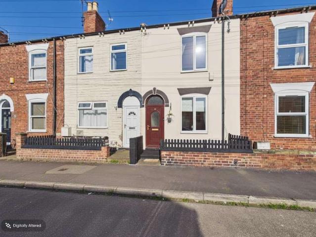 Cottage for sale in Cutsyke, Castleford