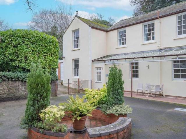 Cottage for sale in Great Malvern, Forthampton