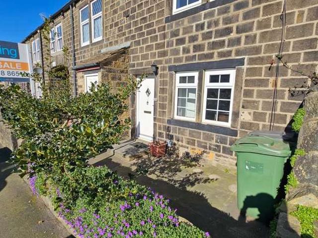 Cottage for rent in Rawdon, West Yorkshire