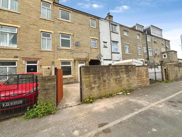 Cottage for sale in West Yorkshire