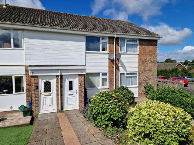 Cottage for sale in Hulham, Budlake