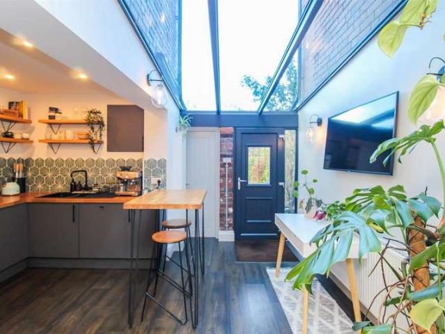 Cottage for sale in Normanton and Altofts, Altofts
