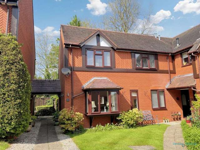 Cottage for sale in Alderminster, Warwickshire