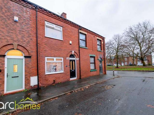 Cottage for sale in Wigan, Greater Manchester