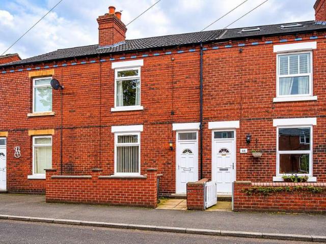 Cottage for sale in Normanton and Altofts, Altofts