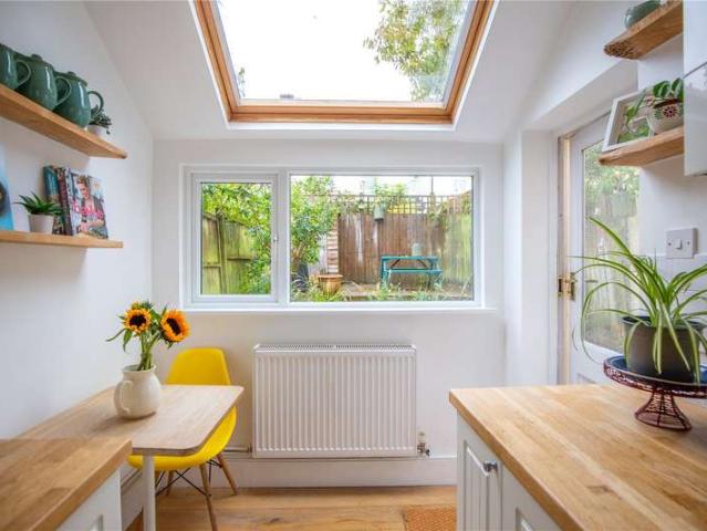 Cottage for sale in Feckenham, City Of Bristol