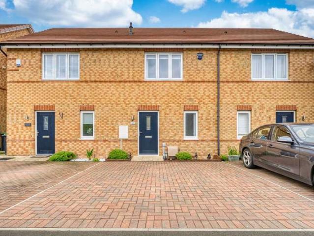 Cottage for sale in Highfield, High Spen