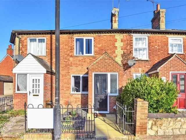 Cottage for sale in Quarrendon, Buckinghamshire