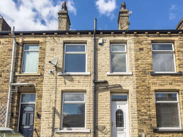 Cottage for sale in Thornhills, Brighouse