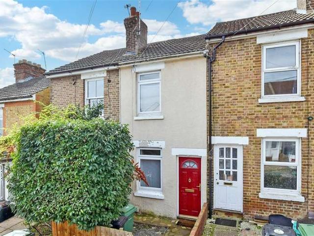 Cottage for sale in Midway, Kent