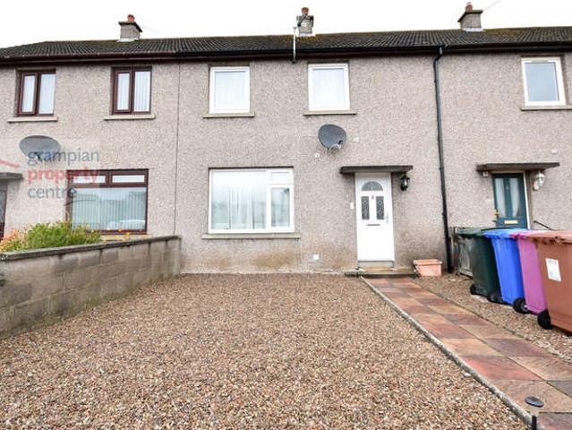 Cottage for sale in Elgin, Scotland