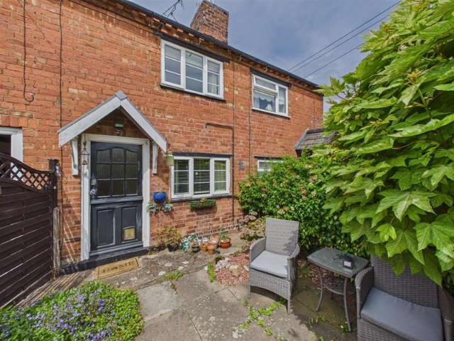 Cottage for sale in Upton-upon-Severn, Malvern Hills