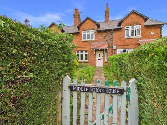 Cottage for sale in Stanford On Avon, Leicestershire