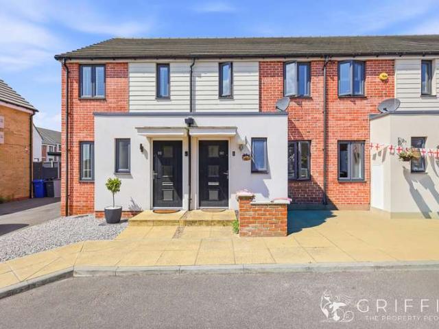 Cottage for sale in Aveley, Essex