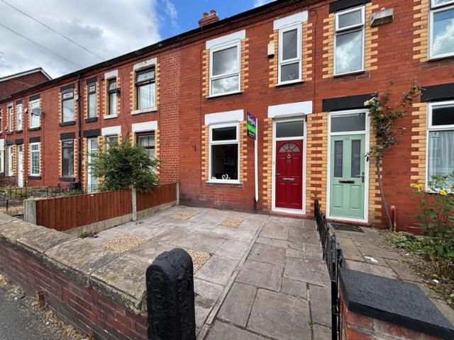 Cottage for sale in Georgia, Greater Manchester