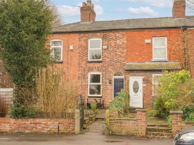 Cottage for sale in Chorlton-cum-Hardy, Manchester