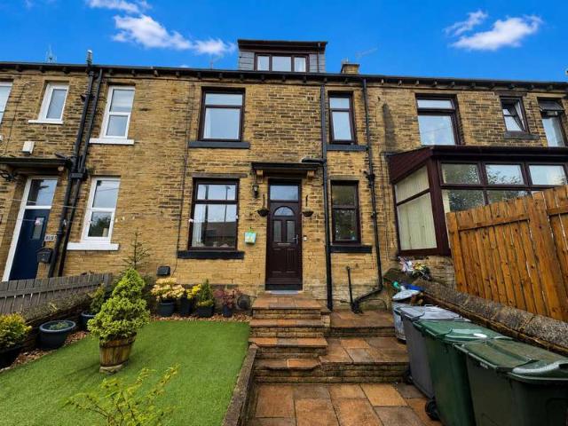 Cottage for sale in Broad Folds, Clayton