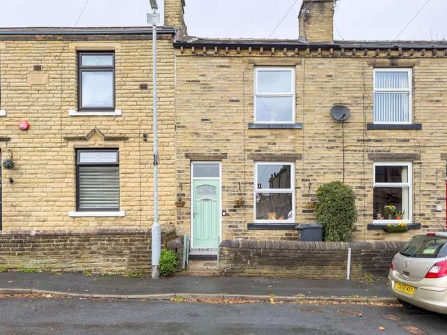 Cottage for sale in Brookfoot, Brighouse