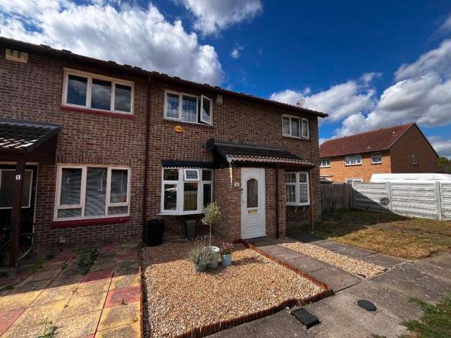 Cottage for sale in London Borough of Havering, Greater London
