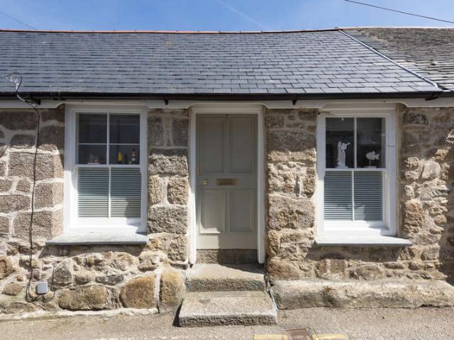 Cottage for sale in Penzance, Cornwall