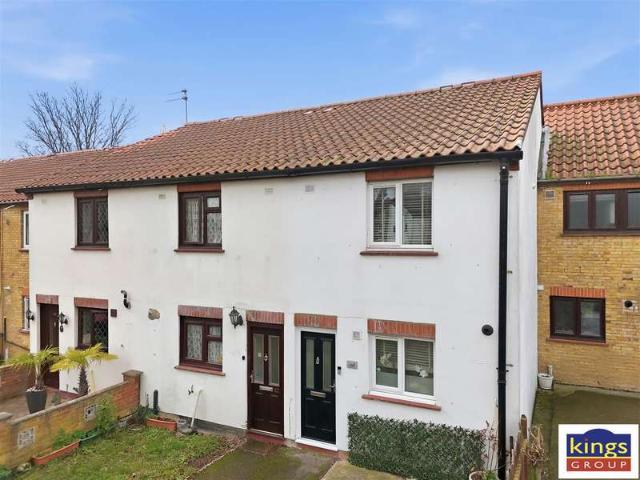Cottage for sale in Ponders End, Greater London