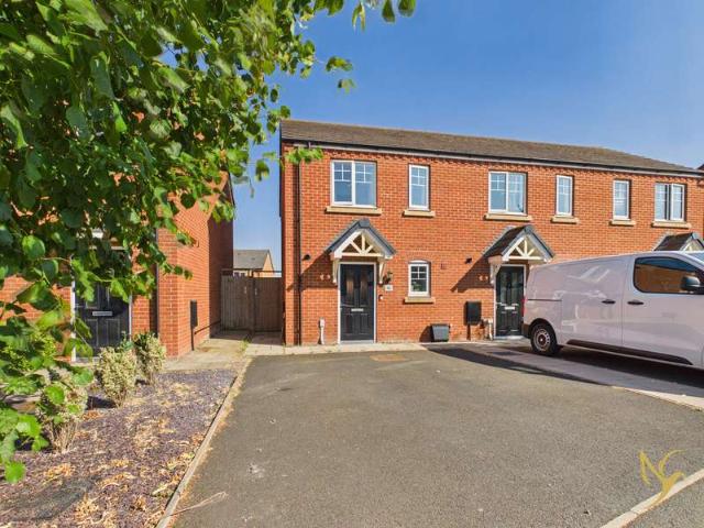 Cottage for sale in Primsland, Crookhill