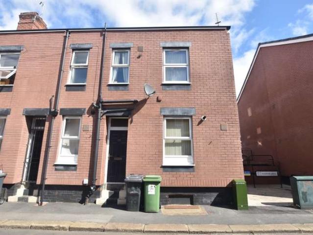 Cottage for sale in Holbeck, West Yorkshire